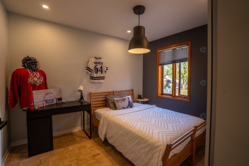 Bedroom - 1950 Boul. Leblanc, Laval (Duvernay), QC - Indoor Photo Showing Bedroom