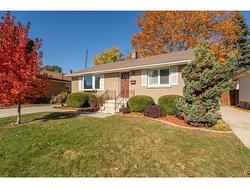 848 DENMARK Street  Sarnia, ON N7V 2L4