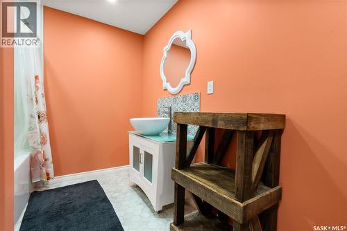 421 2Nd Avenue, Odessa, SK - Indoor Photo Showing Other Room