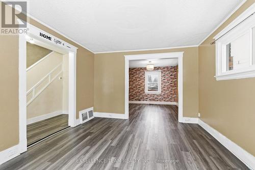 437 4Th Street E, Cornwall, ON - Indoor Photo Showing Other Room