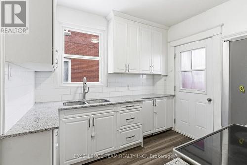 437 4Th Street E, Cornwall, ON - Indoor Photo Showing Kitchen With Double Sink
