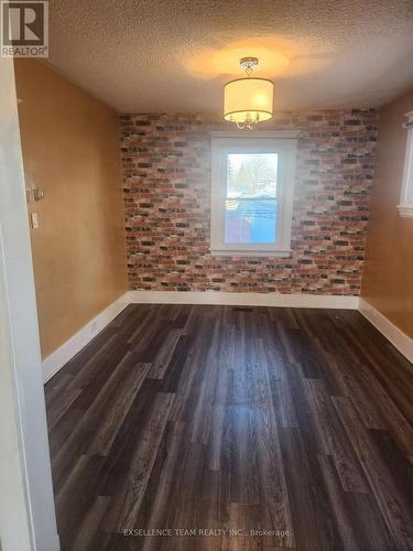 437 4Th Street E, Cornwall, ON - Indoor Photo Showing Other Room