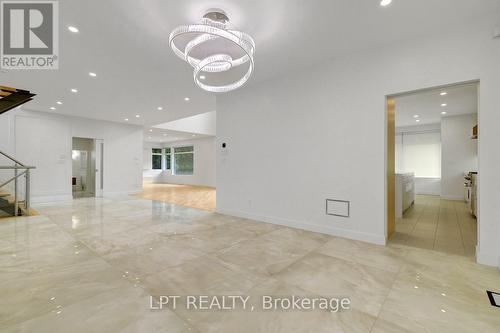 298 Crestview Road, Ottawa, ON - Indoor Photo Showing Other Room