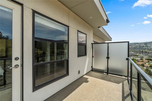15-1395 Prairie Rose Drive, Kamloops, BC - Outdoor With Balcony With Exterior