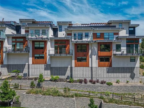 15-1395 Prairie Rose Drive, Kamloops, BC - Outdoor With Balcony