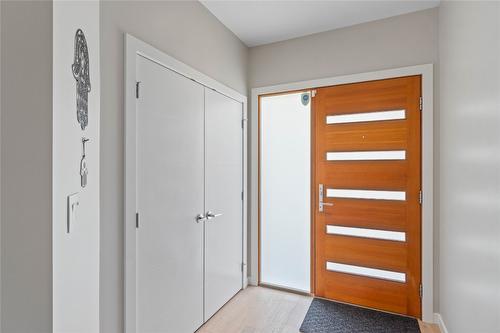 15-1395 Prairie Rose Drive, Kamloops, BC - Indoor Photo Showing Other Room