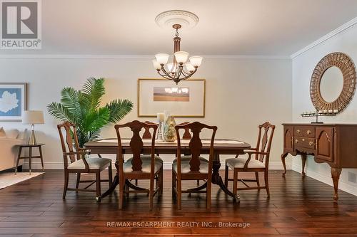 2421 Susquehanna Court, Oakville, ON - Indoor Photo Showing Dining Room