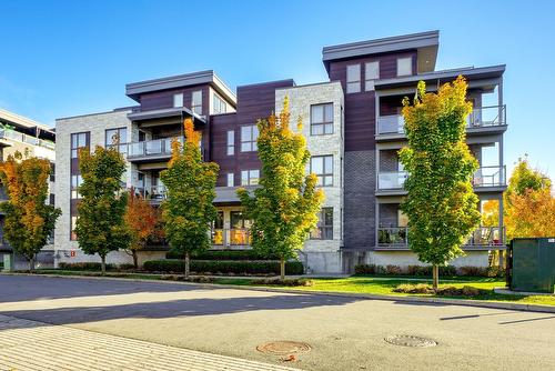 101-1195 Rue Marie-Gérin-Lajoie  Terrebonne (Terrebonne), QC J6Y 0M5