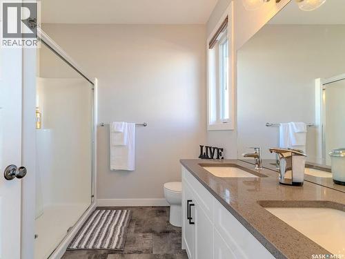 306 Brighton Boulevard, Saskatoon, SK - Indoor Photo Showing Bathroom