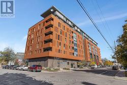 101 - 135 BARRETTE STREET  Ottawa, ON K1L 7Z9