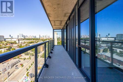 1602 - 86 Dundas Street E, Mississauga, ON - Outdoor With Balcony With Exterior