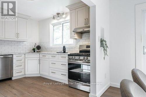 335 Britannia Street, Stratford, ON - Indoor Photo Showing Kitchen With Upgraded Kitchen