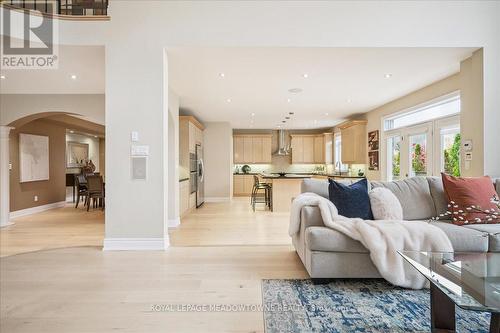 1468 Ferncrest Road, Oakville, ON - Indoor Photo Showing Living Room