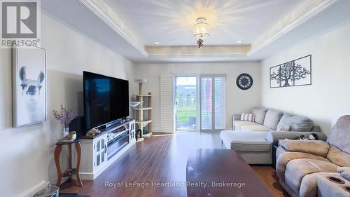 13 - 33 Fairhaven Lane, Goderich (Goderich (Town)), ON - Indoor Photo Showing Living Room