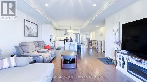 13 - 33 Fairhaven Lane, Goderich (Goderich (Town)), ON - Indoor Photo Showing Living Room
