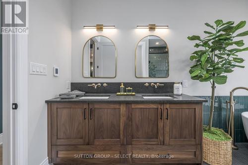 597 Creekview Chase, London North (North R), ON - Other