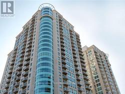 2402 - 234 RIDEAU STREET  Ottawa, ON K1N 0A9