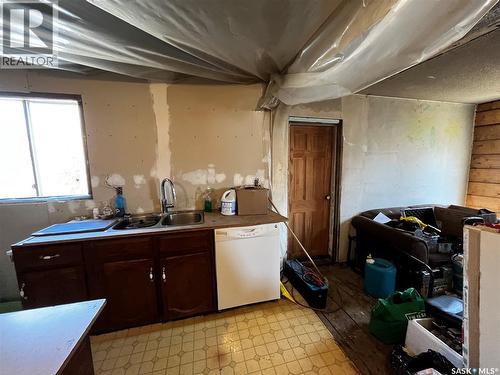 121 5Th Street, Bladworth, SK - Indoor