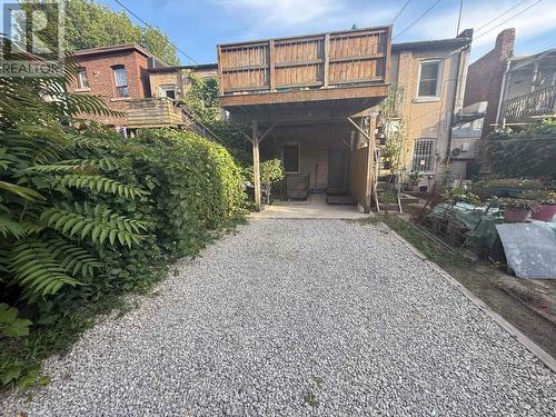 1926 Gerrard Street E, Toronto, ON 