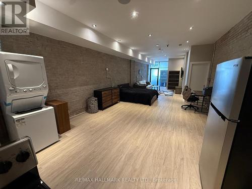 1926 Gerrard Street E, Toronto, ON 