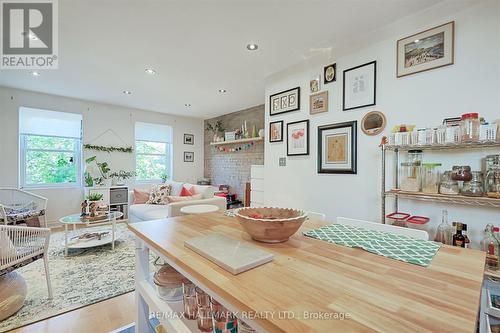 1926 Gerrard Street E, Toronto, ON 