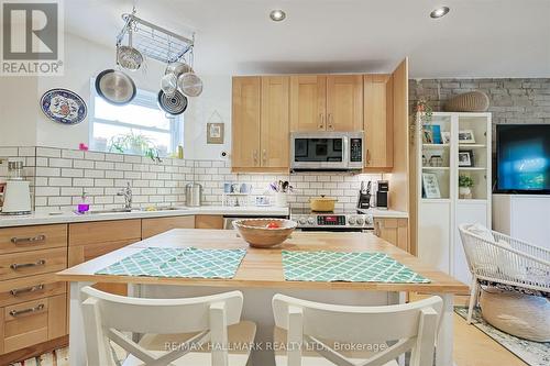 1926 Gerrard Street E, Toronto, ON 