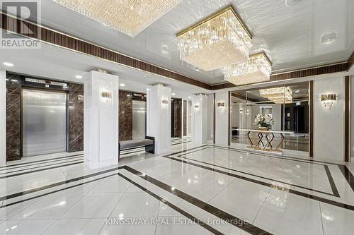 712 - 7420 Bathurst Street, Vaughan, ON - Indoor Photo Showing Other Room