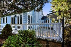 Deck with Kitchen access - 