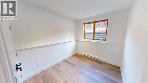 Bedroom - 7291 Prospector Avenue Unit# 401, Radium Hot Springs, BC - Indoor Photo Showing Other Room