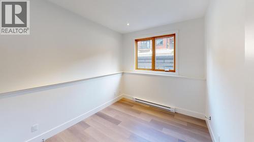 Bedroom - 7291 Prospector Avenue Unit# 401, Radium Hot Springs, BC - Indoor Photo Showing Other Room
