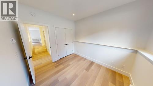 Bedroom - 7291 Prospector Avenue Unit# 401, Radium Hot Springs, BC - Indoor Photo Showing Other Room