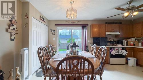 91 Anglesea Street, Goderich (Goderich (Town)), ON - Indoor Photo Showing Dining Room