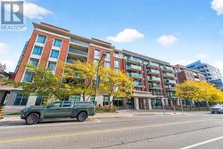 503 - 65 PORT STREET E  Mississauga, ON L5G 4V3