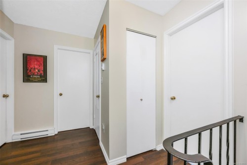 A-618 Kelly Rd, Colwood, BC - Indoor Photo Showing Other Room