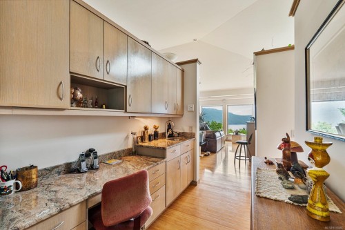 11406 Sycamore Dr, North Saanich, BC 