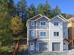 493 Delora Dr  Colwood, BC V9C 3B1