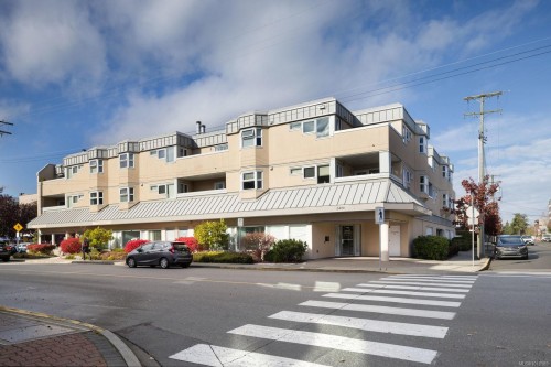204-2490 Bevan Ave  Sidney, BC V8L 5C6