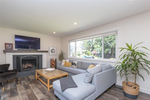 1879 Jeffree Rd, Central Saanich, BC 