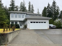 514 Cedar Cres  Gold River, BC V0P 1G0