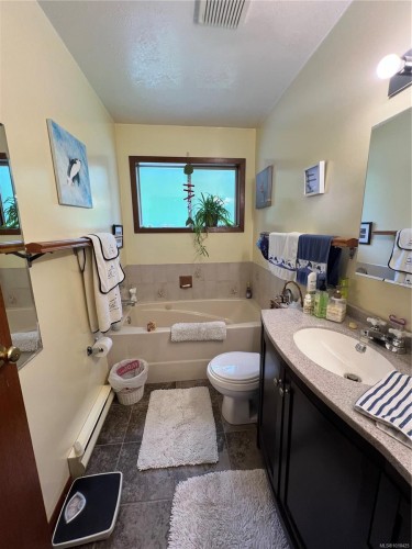 514 Cedar Cres, Gold River, BC 