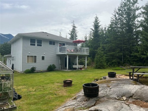 514 Cedar Cres, Gold River, BC 