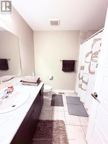 693 Doon South Drive, Kitchener, ON - Indoor Photo Showing Bathroom