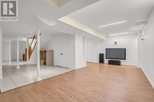 18 Daiseyfield Crescent, Vaughan, ON - Indoor Photo Showing Other Room