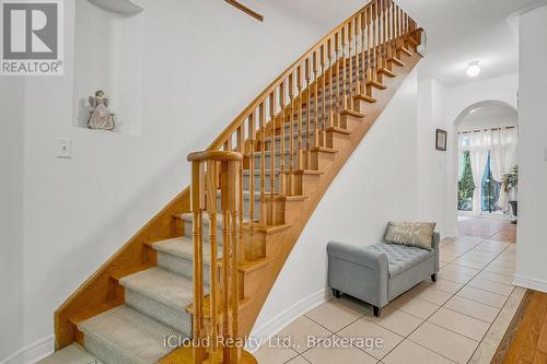 18 Daiseyfield Crescent, Vaughan, ON - Indoor Photo Showing Other Room