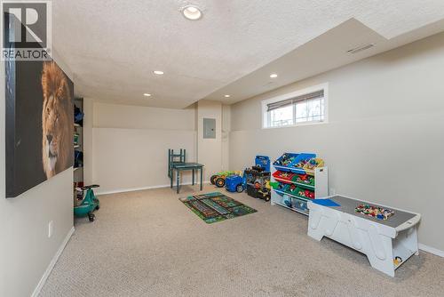 8311 Flamingo Road, Prince George, BC - Indoor