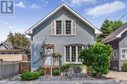 1 MAREVE AVENUE  Hamilton (Hamilton Beach), ON L8H 7A7