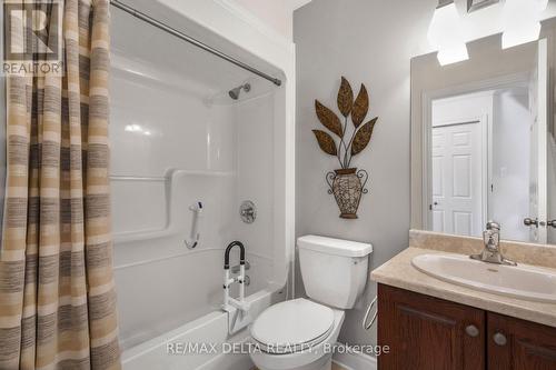 131 Caledonia Road, The Nation, ON - Indoor Photo Showing Bathroom