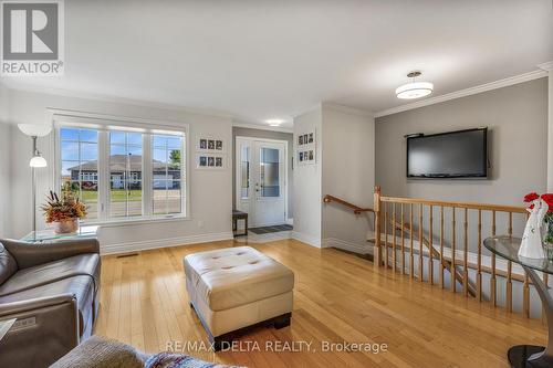 131 Caledonia Road, The Nation, ON - Indoor Photo Showing Living Room