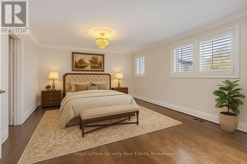 138 Elgin Mills Road W, Richmond Hill, ON - Indoor Photo Showing Bedroom