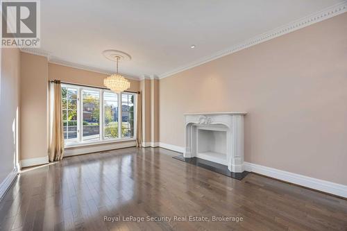 138 Elgin Mills Road W, Richmond Hill, ON - Indoor Photo Showing Other Room